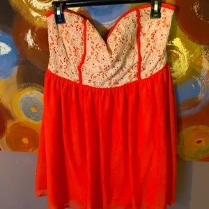 Size XL- Strapless Dress